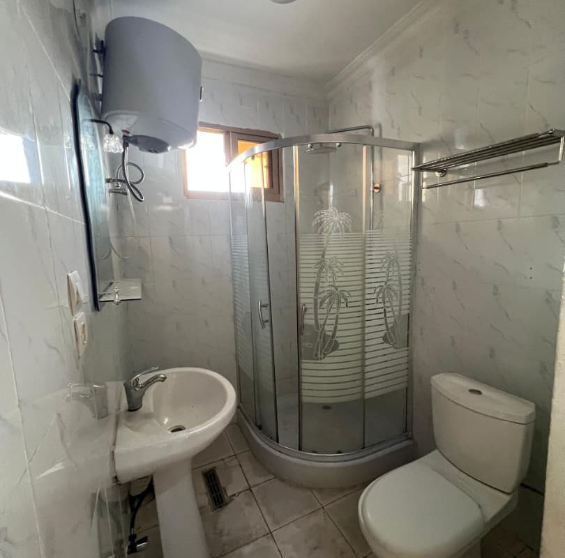6ac9045892f86.jpg