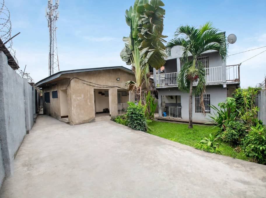 Photo de Maison à louer à Ngaliema, Kinshasa - 4 chambre(s) - SmartImmo