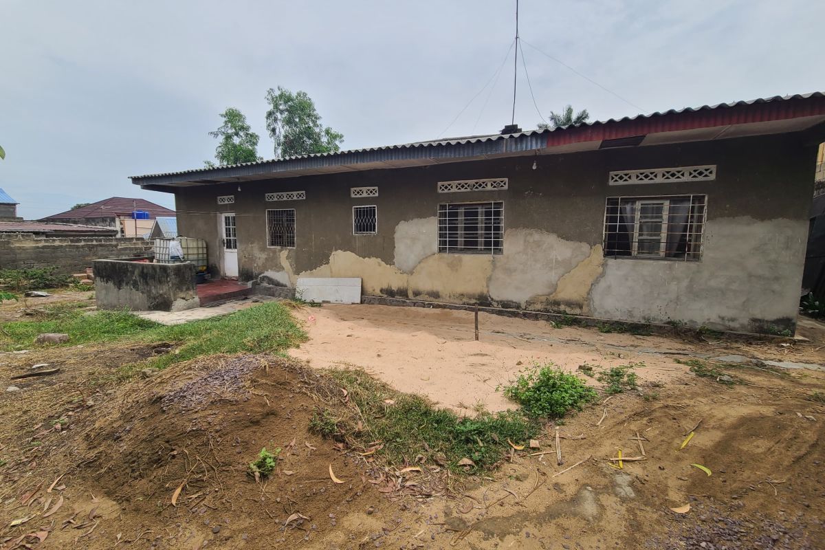 Photo de Maison à louer à Mont-Ngafula, Kinshasa - 4 chambre(s) - SmartImmo