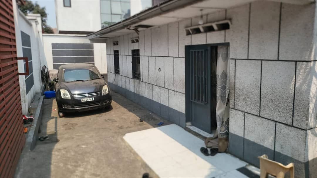 Photo de Maison à louer à Limete, Kinshasa