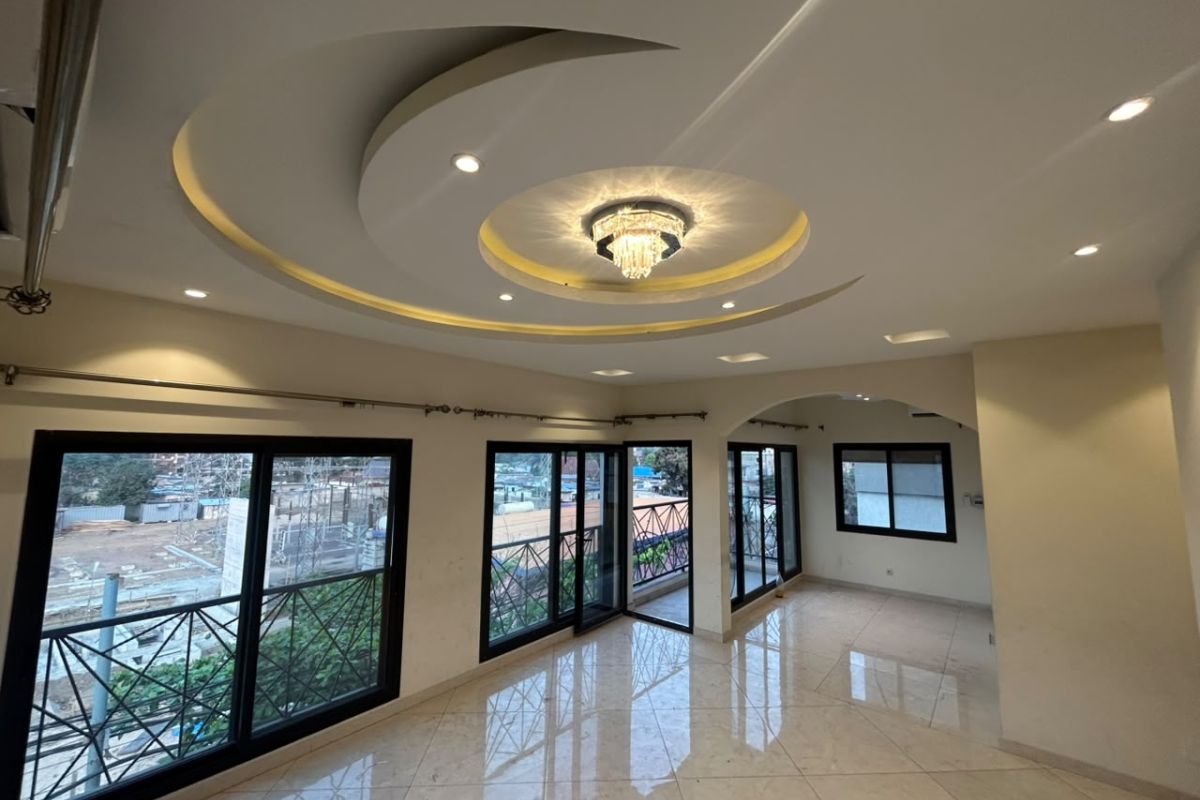 Photo de Appartement à louer à Gombe, Kinshasa - 3 chambre(s) - SmartImmo