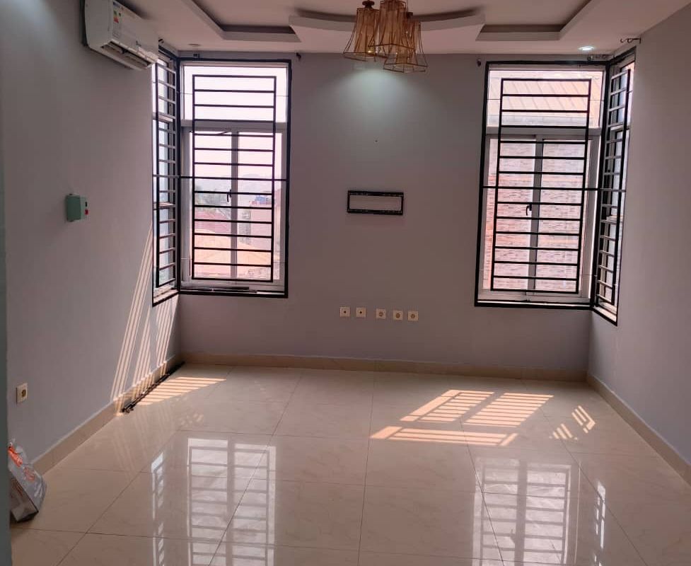 6ab502bcd263b.jpg